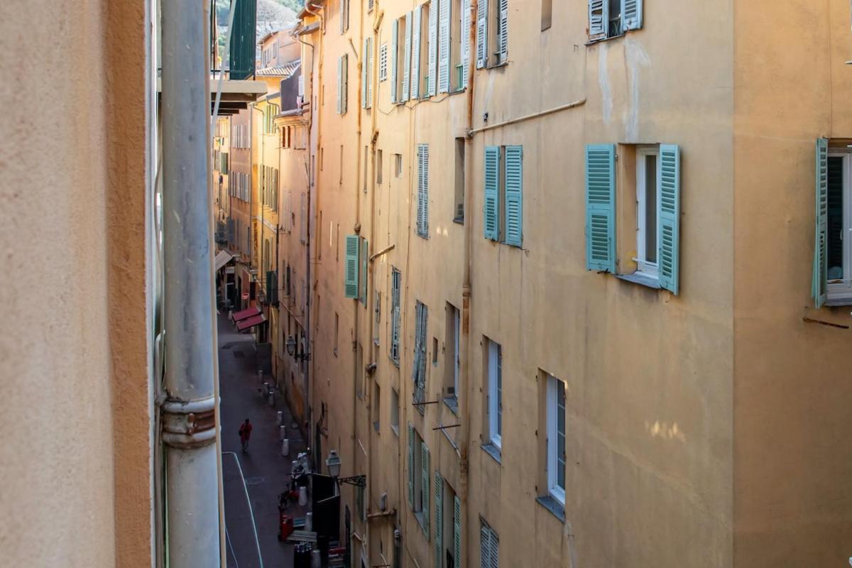 Appartamento #16 1bdr Flower Market, Old Town, 1min Ac